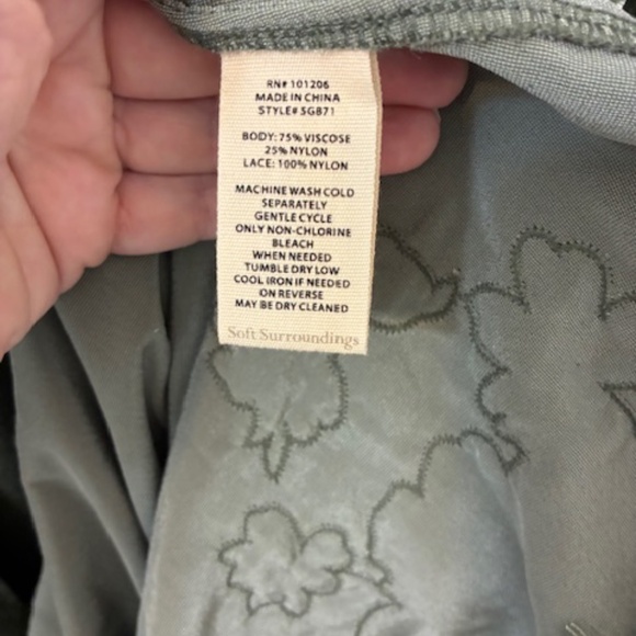 Soft Surround velour button down - Picture 7 of 7